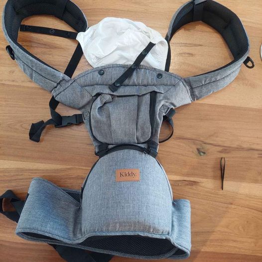 Mochila porta bebe kiddy hipseat tela deluxe premiun
