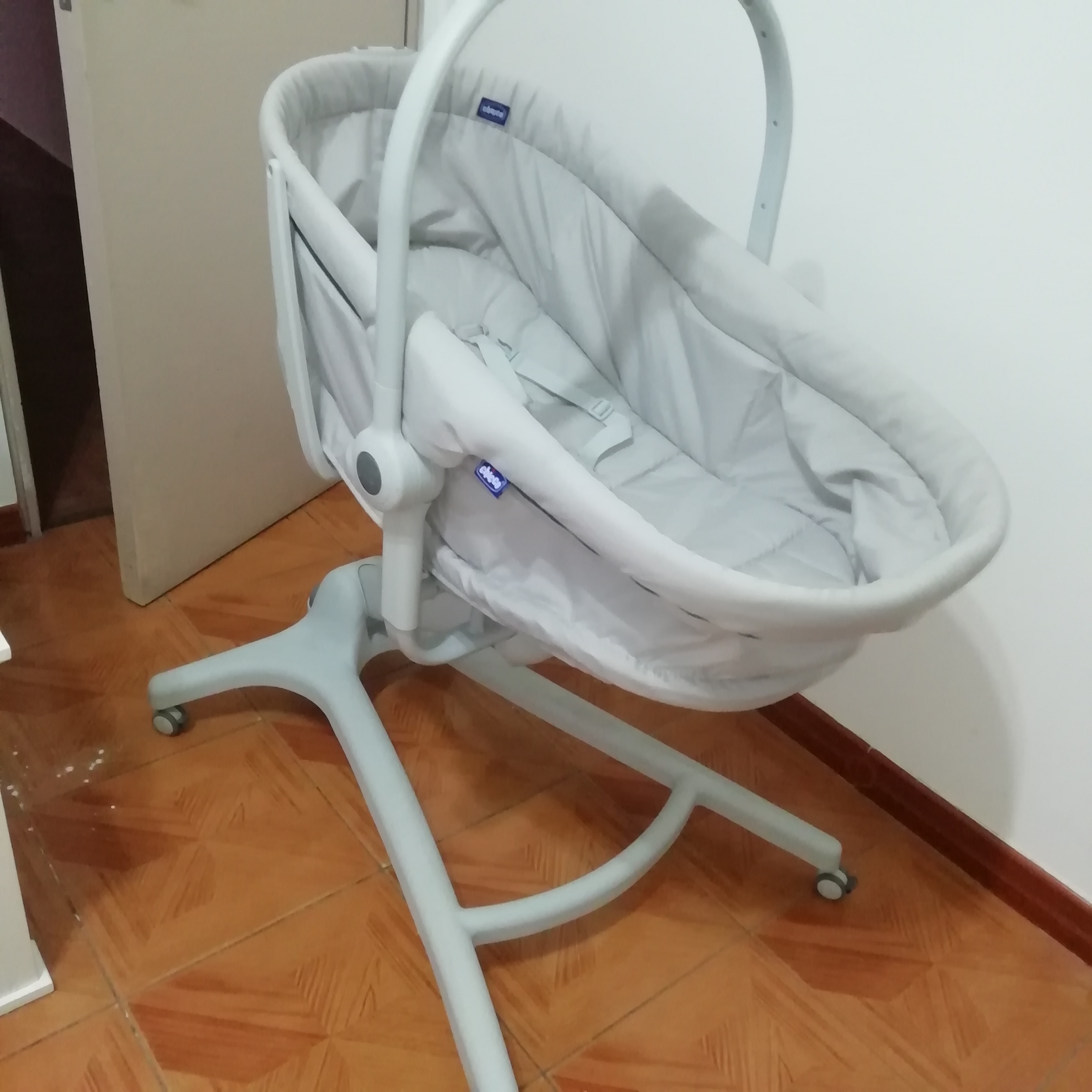 HERMOSO MOISES 4 EN 1- CHICCO